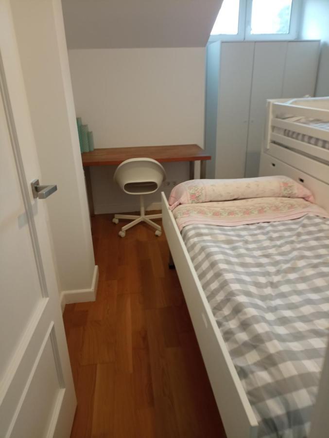 Duplex En Comillas Luaran gambar