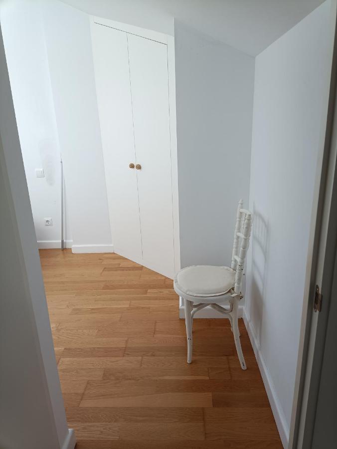 Duplex En Comillas Luaran gambar