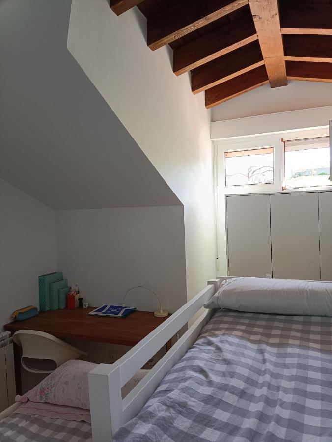 Duplex En Comillas Luaran gambar